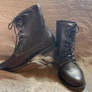 Sporto Dark Brown Combat type Boots

Style name is Julie